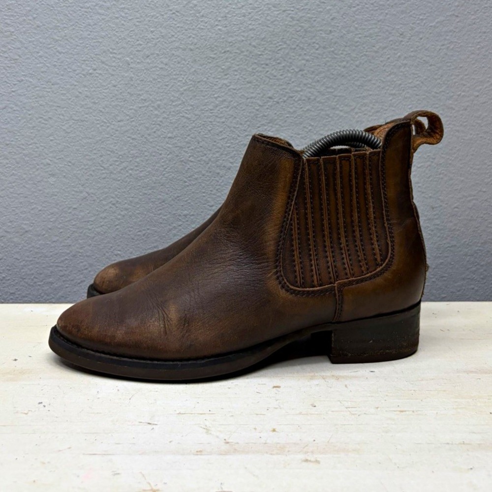 Ariat Brown Leather Chelsea Ankle Boots Size 6.5